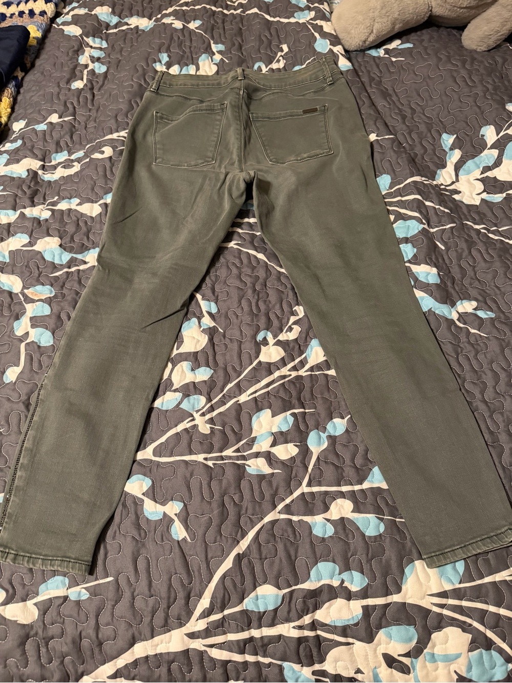 Skinnygirl Olive Green Skinny Pants